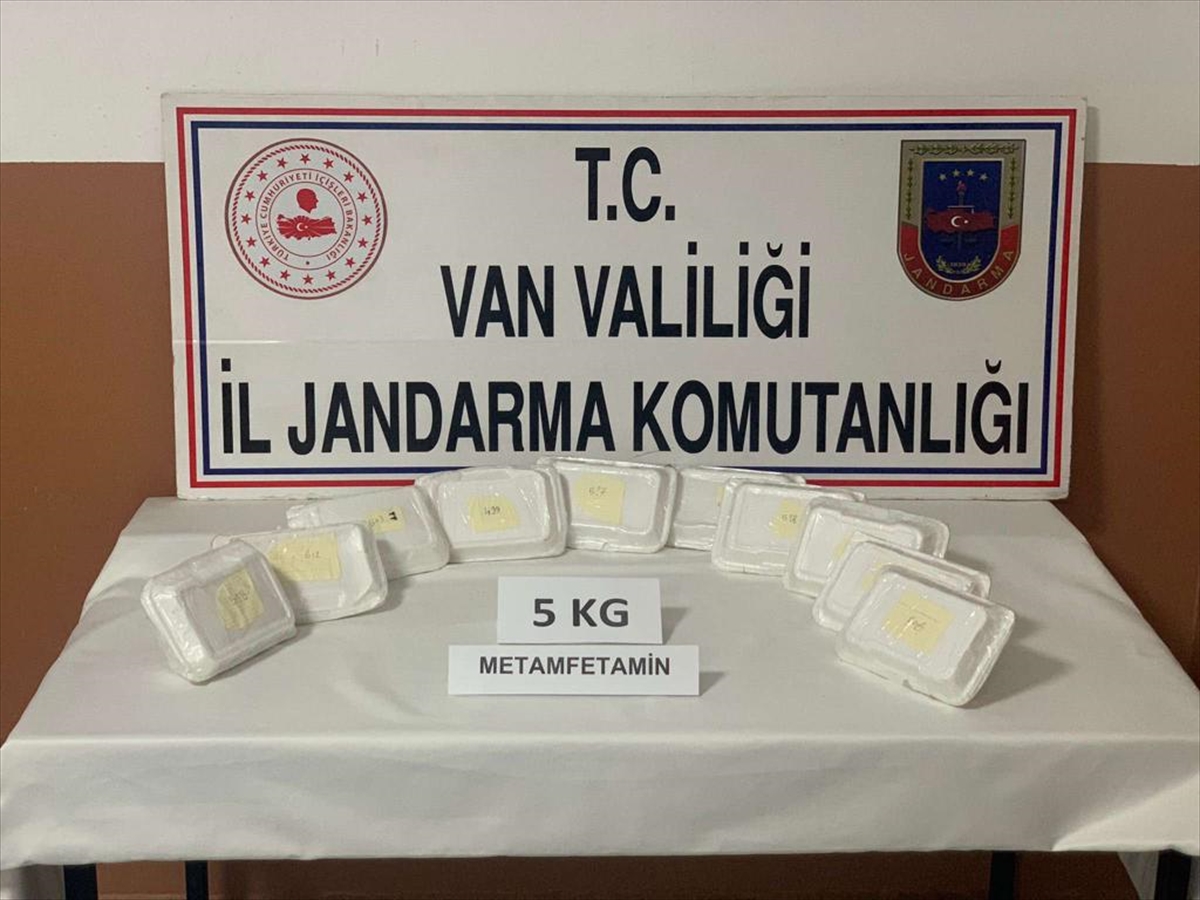 Van'da 5 kilogram sentetik uyuşturucu ele geçirildi