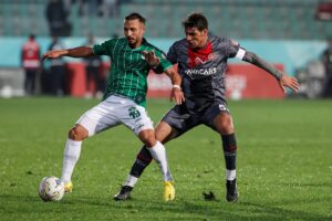 Stat: Esenler Erokspor Hakemler: Burak Şeker, Oğuz Terzi, Kemal Elmas