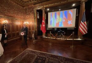 WASHINGTON (AA) – Türkiye'nin Washington Büyükelçisi Hasan Murat Mercan'ın ev