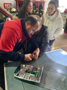 YALOVA (AA) – Yalova'da bir kişinin parmağını sıkıştıran 17 yıllık