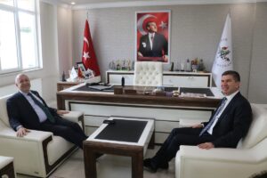 BURDUR (AA) – Zafer Partisi Genel Başkanı Ümit Özdağ, Burdur'da
