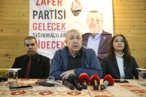 KAHRAMANMARAŞ (AA) – Zafer Partisi Genel Başkanı Ümit Özdağ, Kahramanmaraş'ta