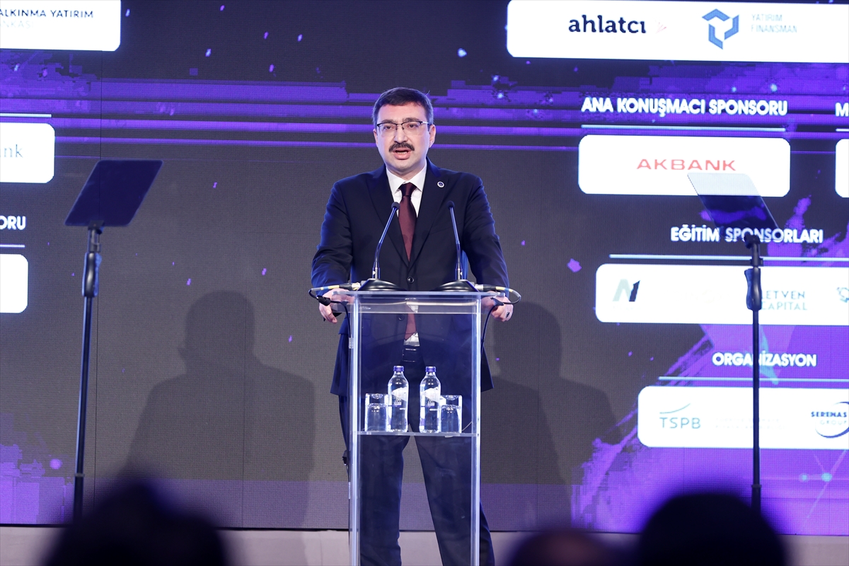 SPK Başkanı Gönül, 6. Türkiye Sermaye Piyasaları Kongresi'nde konuştu: