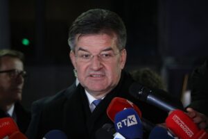 PRİŞTİNE (AA) – Avrupa Birliği (AB) Belgrad-Priştine Diyaloğu Özel Temsilcisi