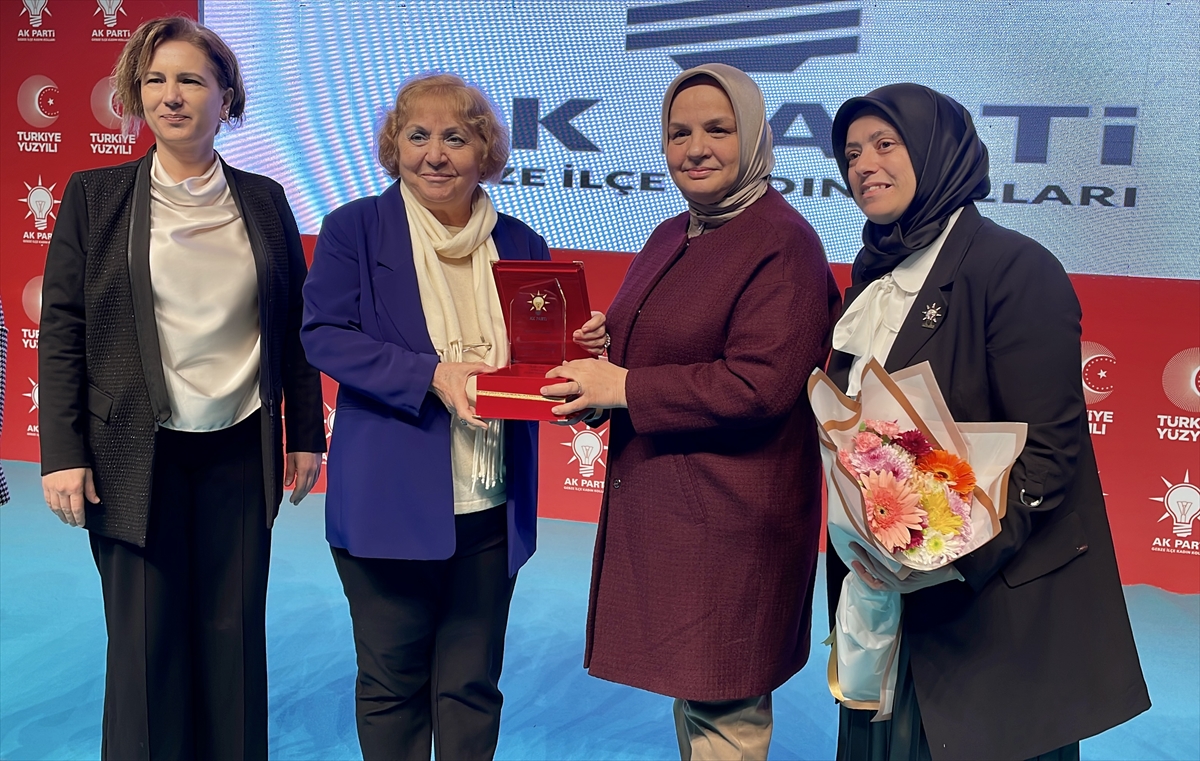 AK Parti Genel Merkez Kadın Kolları Başkanı Keşir, Kocaeli'de konuştu:
