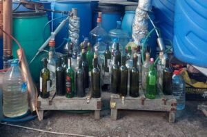 ANKARA (AA) – Ankara'da imalathane olarak kullanılan ikamette 2 bin