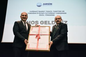 TRABZON (AA) – Trabzon'un Arsin ilçesinde yetiştirilen "Arsin Foşa fındığı"