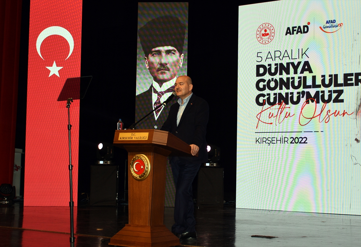 Bakan Soylu, Kırşehir'de 5 Aralık Dünya Gönüllüler Günü Programı'nda konuştu: (2)