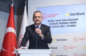 İSTANBUL (AA) – VakıfBank Genel Müdürü Abdi Serdar Üstünsalih, "Bugüne