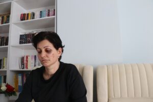 BURDUR (AA) – Burdur'da bir kadın ve kızının sokakta iki