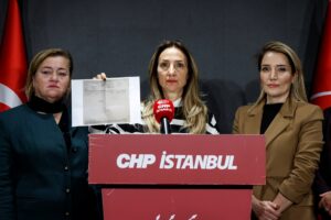 İSTANBUL (AA) – CHP Kadın Kolları Genel Başkanı Aylin Nazlıaka,
