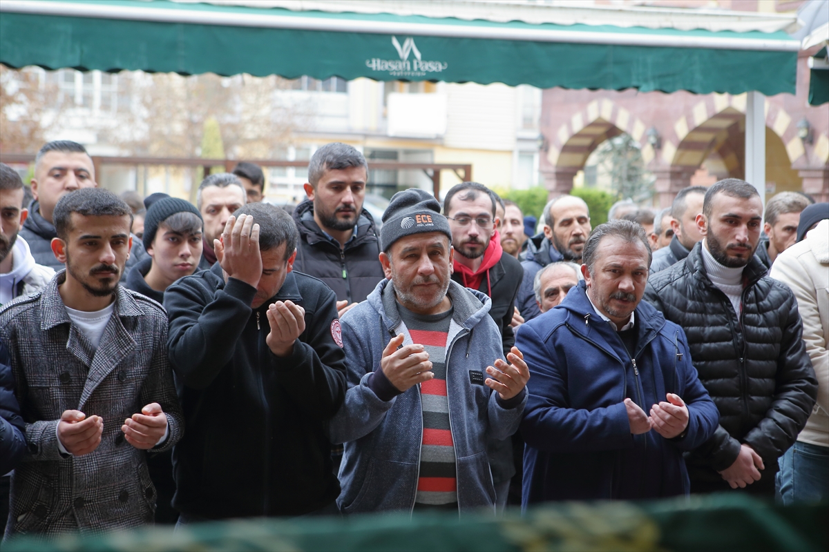 Çorum'da yorgun mermi nedeniyle hayatını kaybeden 6 yaşındaki çocuğun cenazesi defnedildi