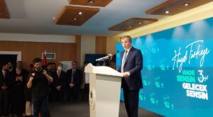 - "Başörtüsüne gelecek özgürlük konusunda atılacak her adımı destekleriz. İster