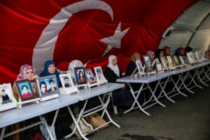 DİYARBAKIR (AA) – ÖMER YASİN ERGİN – Dağa kaçırılan çocukları