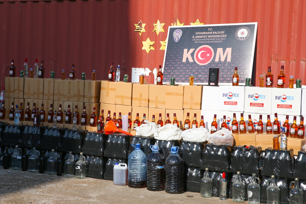 Diyarbakır'da 5 bin litre etil alkol ele geçirildi