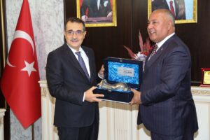 ŞANLIURFA (AA) – Enerji ve Tabii Kaynaklar Bakanı Fatih Dönmez,