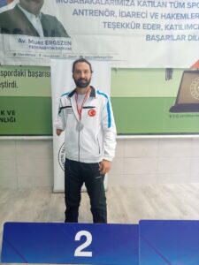 AFYONKARAHİSAR (AA) – Afyonkarahisar'ın Hocalar ilçesine bağlı Devlethan köyünde yaşayan