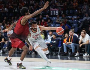 - Galatasaray Nef: 77 - Gaziantep Basketbol: 54