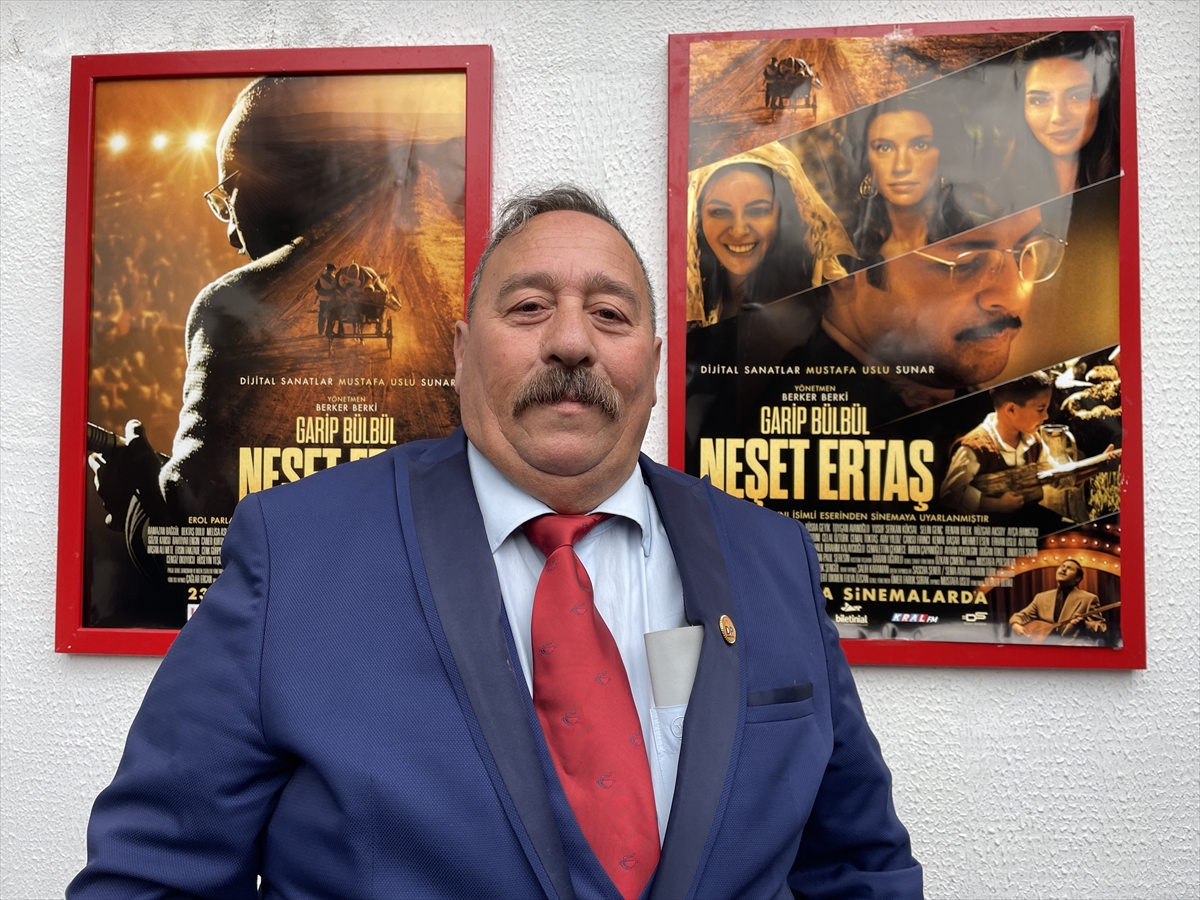 Anadolu Abdalları, özel gösterimde “Garip Bülbül Neşet Ertaş” filmini izledi