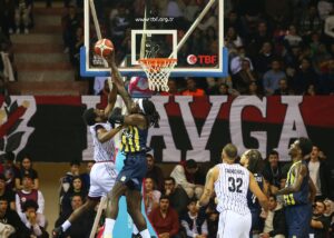 - Gaziantep Basketbol: 68 - Fenerbahçe Beko: 76