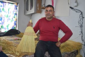 AFYONKARAHİSAR (AA) – ARİF YAVUZ – Afyonkarahisar'ın Sandıklı ilçesinde, Aydın