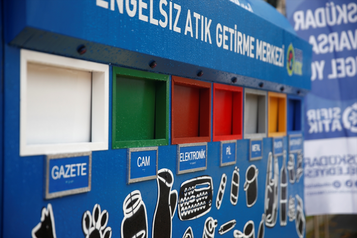 İSTANBUL (AA) – GÜLSELİ KENARLI – Üsküdar Belediyesi tarafından görme