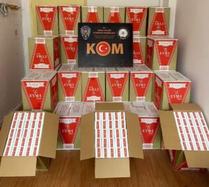 HATAY (AA) – Hatay'ın Antakya ilçesinde bir araçta 500 bin