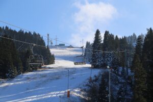 KASTAMONU (AA) – Türkiye'de kış turizmi merkezlerinden Ilgaz Dağı Kayak
