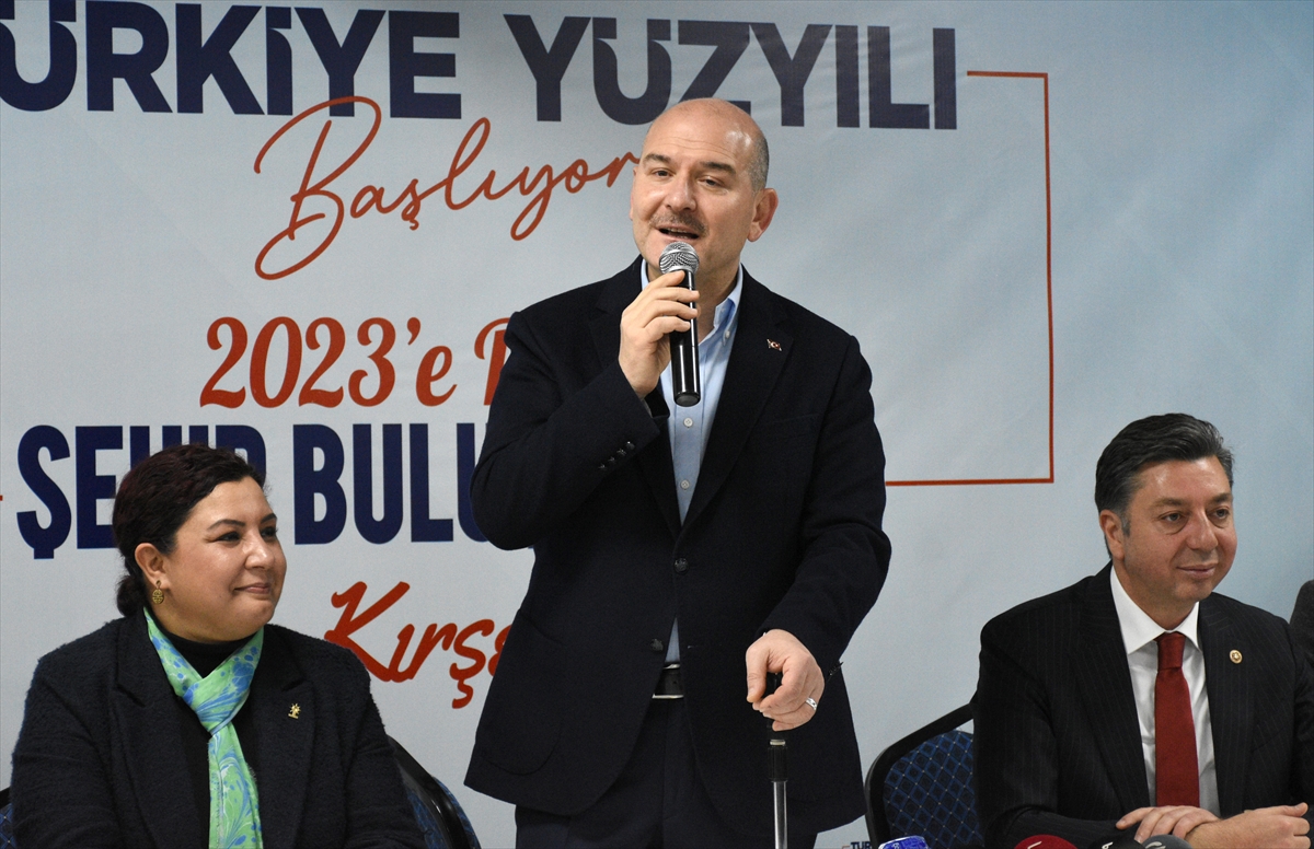 İçişleri Bakanı Soylu, AK Parti Kırşehir İl Başkanlığı'nda konuştu: (1)