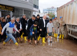 ANTALYA (AA) – İçişleri Bakanı Süleyman Soylu, Antalya'nın Kumluca ilçesinde