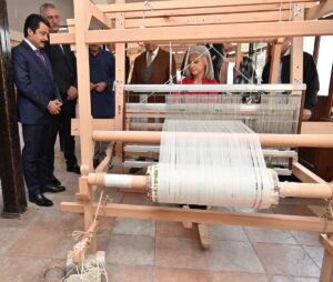 İSTANBUL (AA) – İsdemir, Hatay ipeğinin yaygınlaştırılmasına destek oluyor. Şirketten