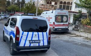 İZMİR (AA) – İzmir'in Bornova ilçesinde, eşini ve 6 aylık