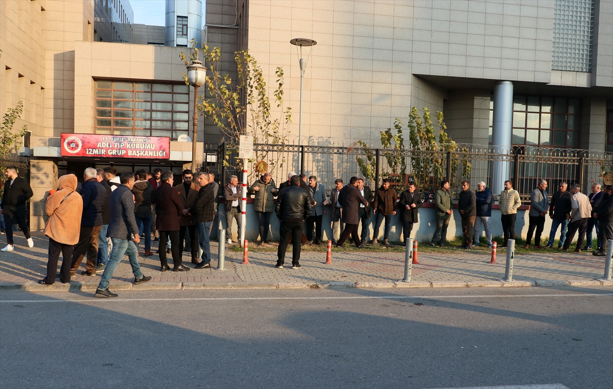 İzmir'deki vinç kazasıyla ilgili 3 kişi gözaltına alındı