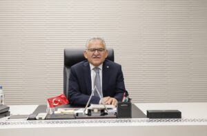 KAYSERİ (AA) – Kayseri Büyükşehir Belediye Başkanı Memduh Büyükkılıç, bütçesinden