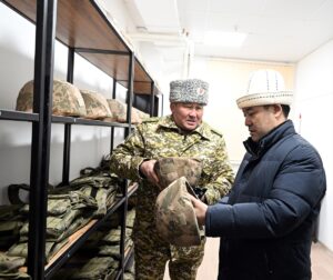 BİŞKEK (AA) – Kırgızistan Cumhurbaşkanı Sadır Caparov, ülkesiyle Tacikistan arasında