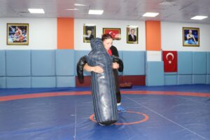 TRABZON (AA) – MELTEM YILMAZ KARAKURUM – Trabzon Büyükşehir Belediyespor'un