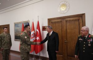 ANKARA (AA) – Milli Savunma Bakanı Hulusi Akar, Moskova'da savunma