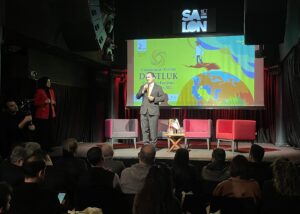 - Ayla Algan ve Yusuf Sezgin'e onur ödüllerinin takdim edileceği