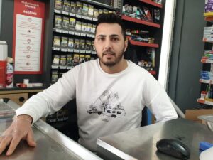 OSMANİYE (AA) – Osmaniye'nin Kadirli ilçesinde marketten silahlı soygun girişimi