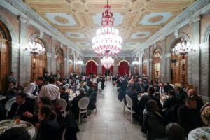 İSTANBUL (AA) – TBMM Başkanı Mustafa Şentop, "İslam ülkeleri olarak