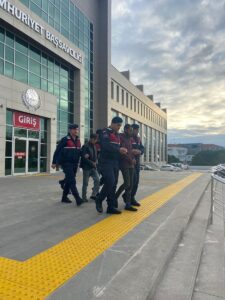 TEKİRDAĞ (AA) – Tekirdağ'ın Süleymanpaşa ilçesinde inşaat malzemeleri ve çeşitli