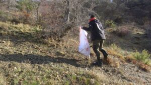 TOKAT (AA) – Tokat'ta gönüllü off-road pilotları, yaban hayvanları için