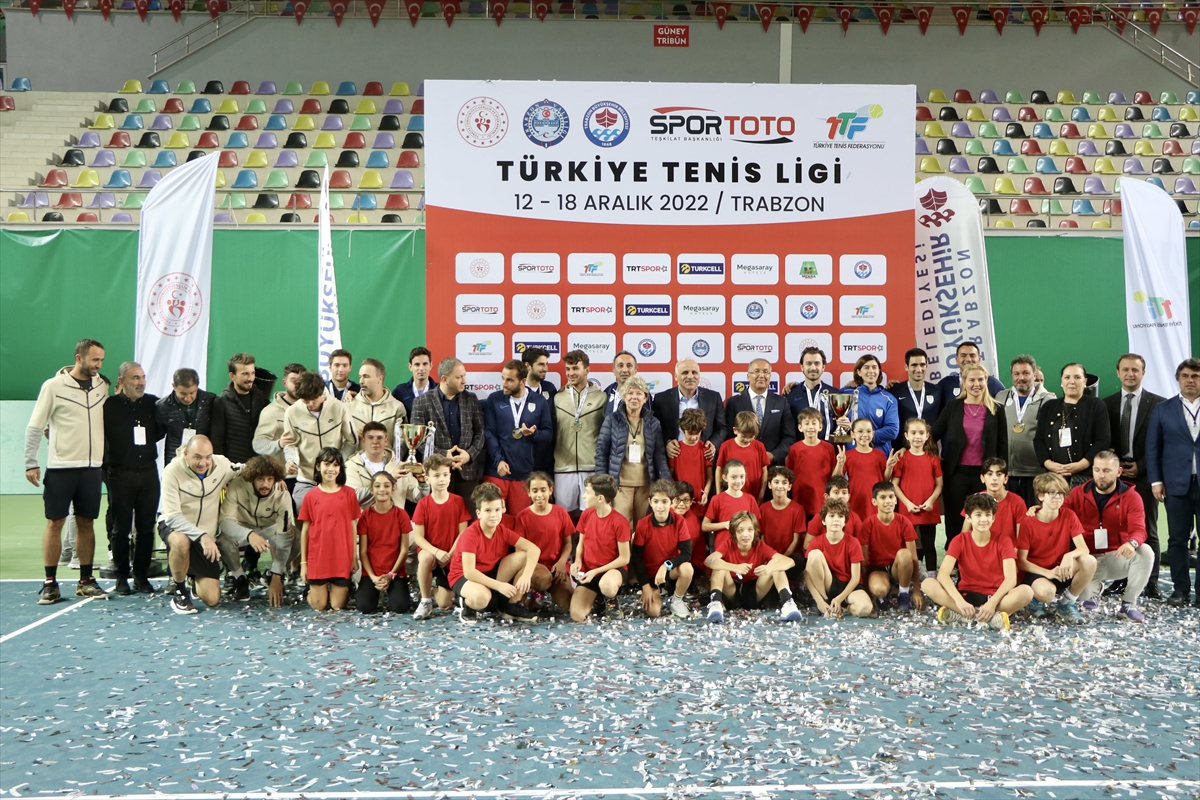 Türkiye Tenis Ligi finalinde erkeklerde ENKA Spor Kulübü şampiyon oldu