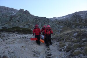 -  Kaybolma, mahsur kalma ve yaralanma gibi olaylara müdahale