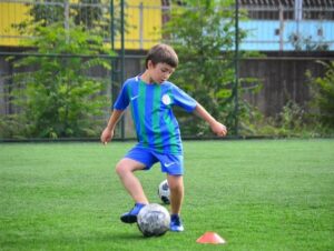 RİZE (AA) – Rize'de üzerine kale direği devrilmesi sonucu ağır