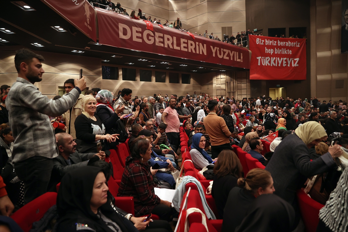 Ünlü sanatçı Goran Bregovic, “Türkiye Yüzyılı” şarkısına eşlik etti