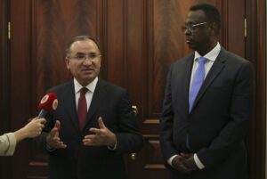 ANKARA (AA) – Adalet Bakanı Bekir Bozdağ, Somali Adalet ve