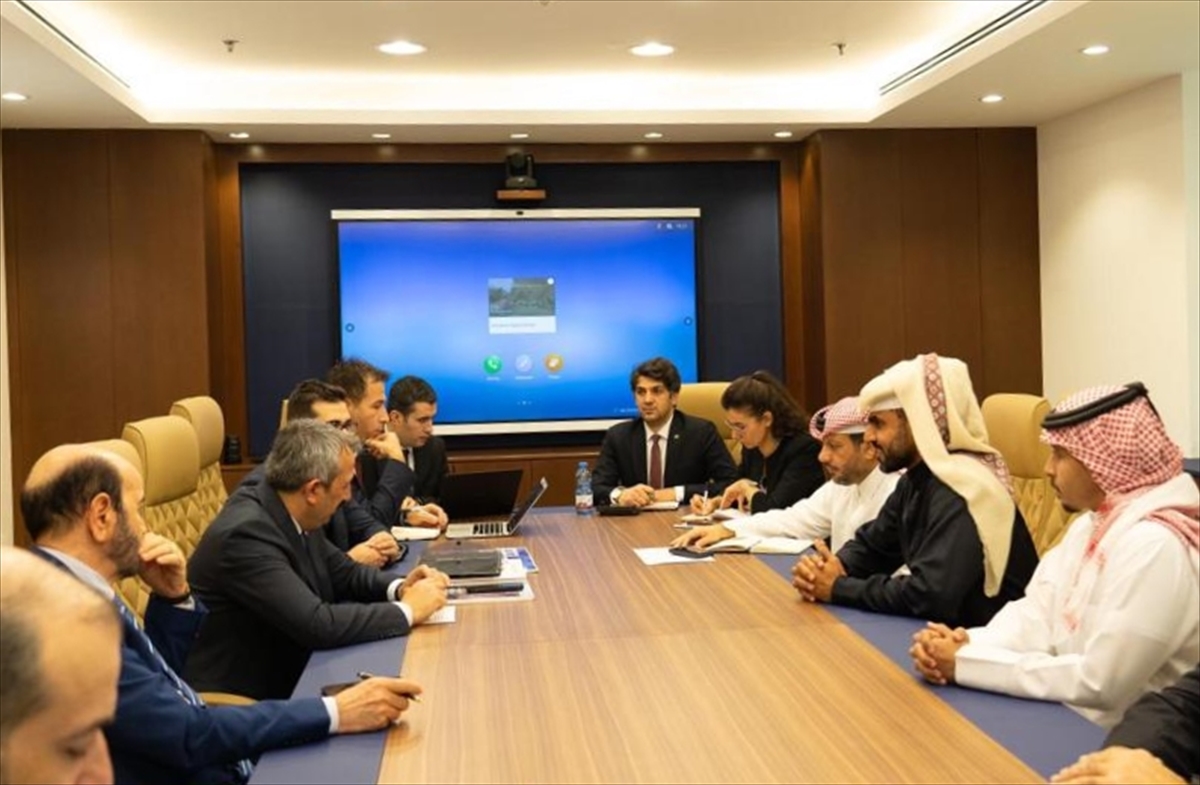 AFAD Başkanı Sezer, Katar Kalkınma Fonu Direktörü el-Kevari ile görüştü