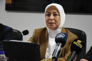 - "Bir yıldır tek bir proje üretememiş, bir tane memleket