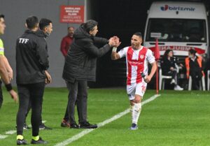 - Altay: 1 - Pendikspor: 4